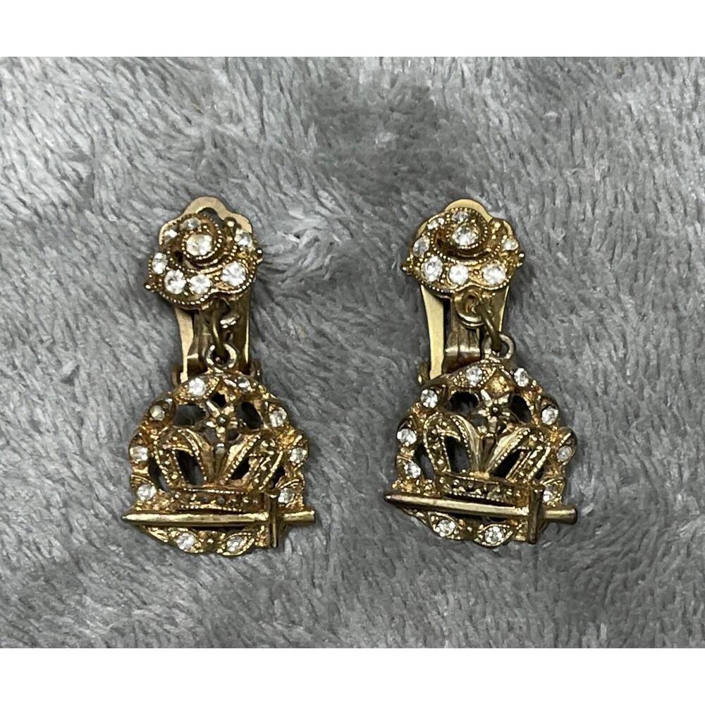 Vintage Ora Gold Tone Rhinestone Dangle Clip On Earrings !!!